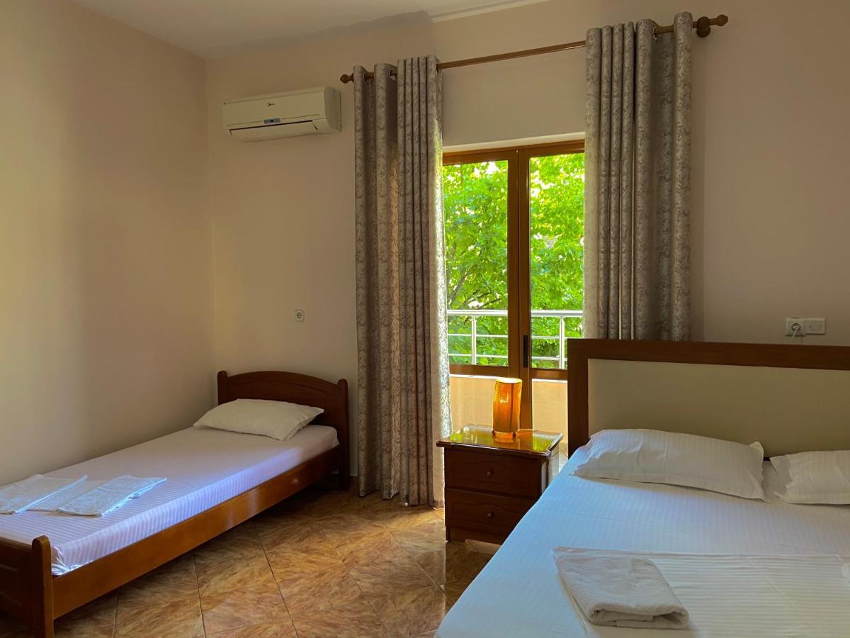 Hotel Metali Sarandë Exteriér fotografie