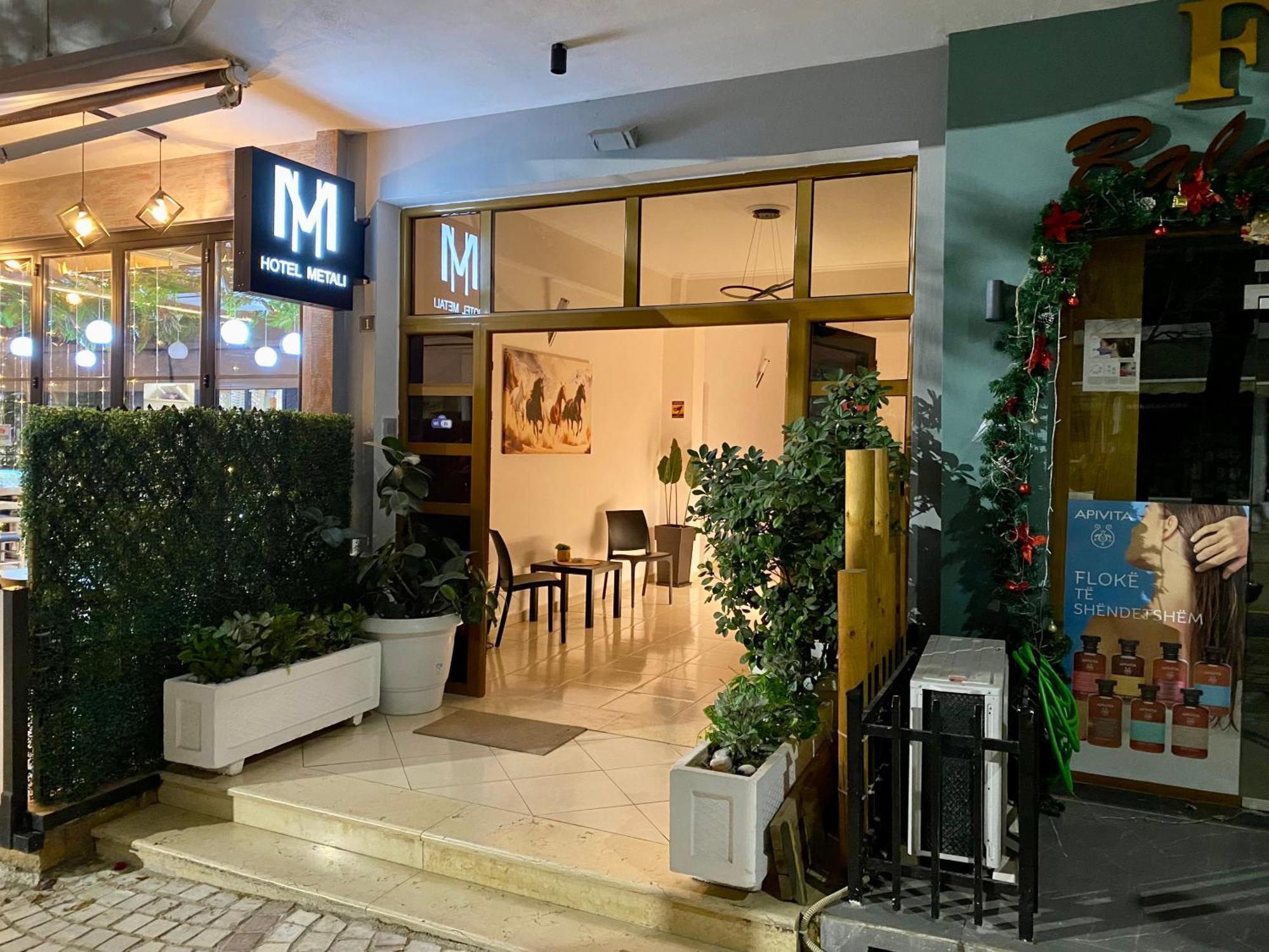 Hotel Metali Sarandë Exteriér fotografie