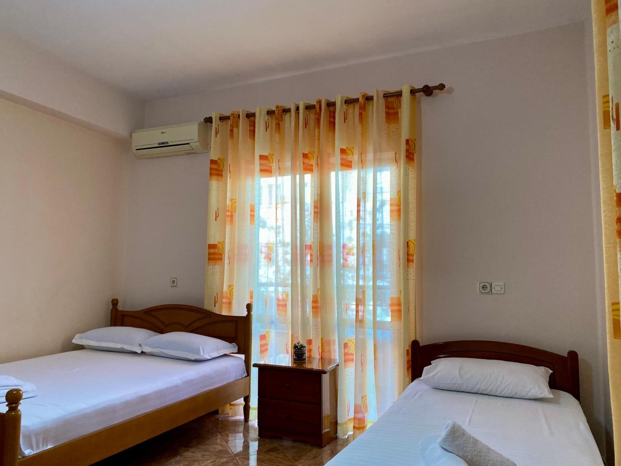 Hotel Metali Sarandë Exteriér fotografie