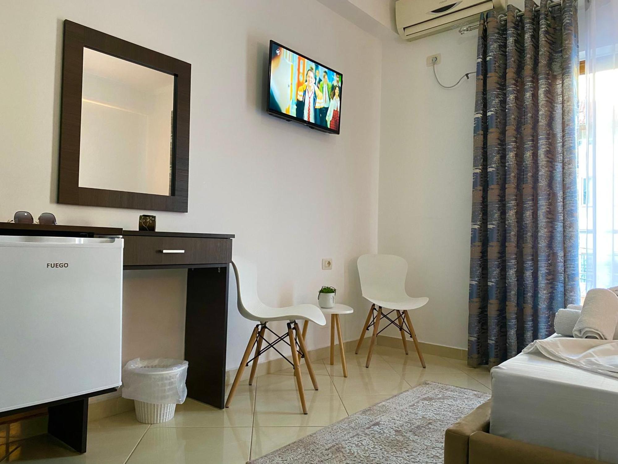 Hotel Metali Sarandë Exteriér fotografie