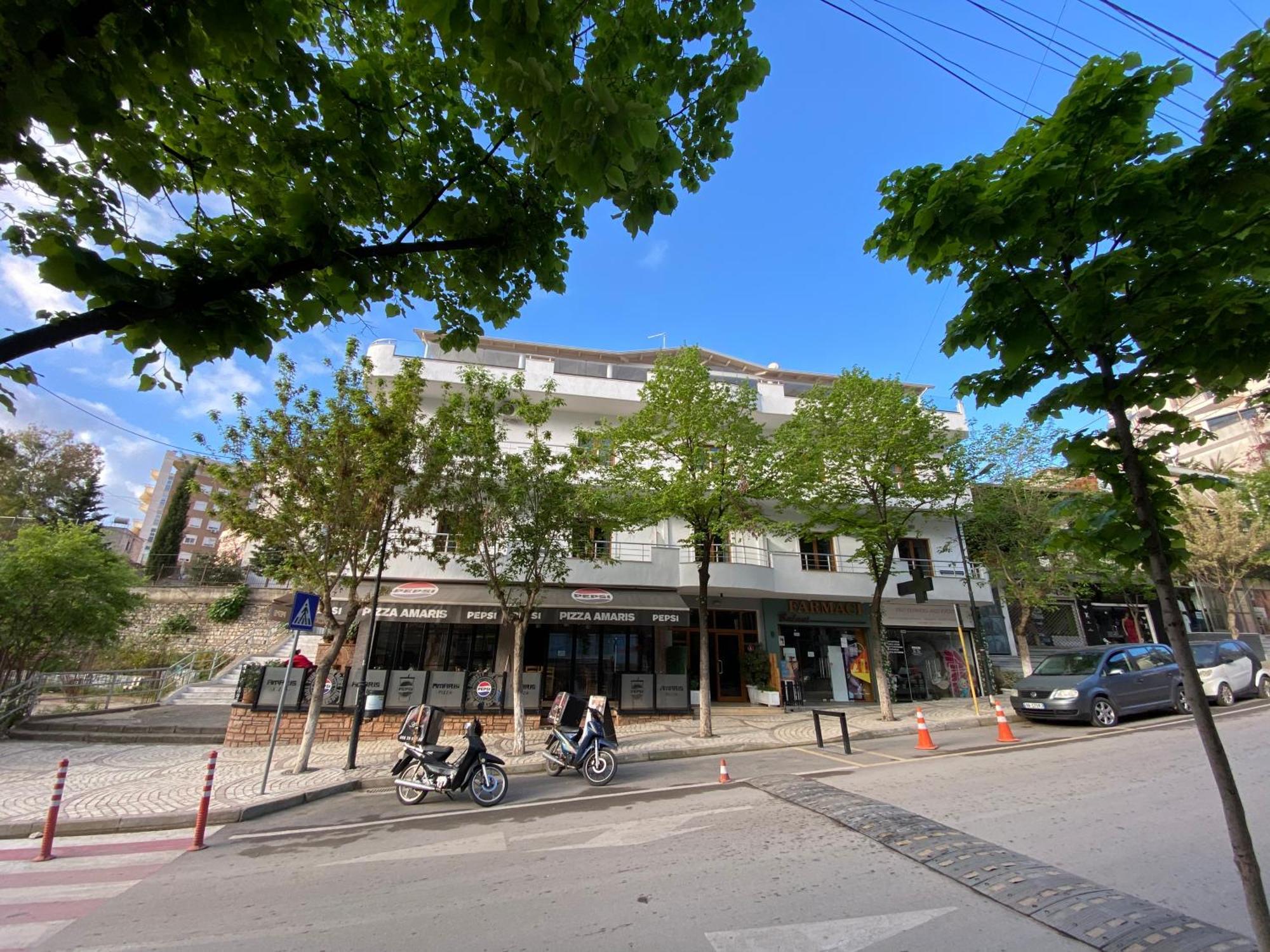 Hotel Metali Sarandë Exteriér fotografie