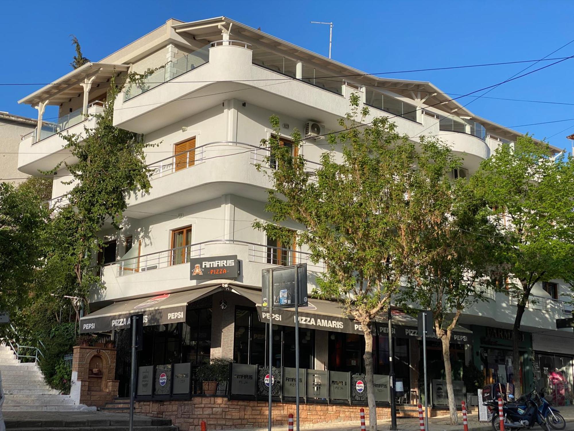 Hotel Metali Sarandë Exteriér fotografie